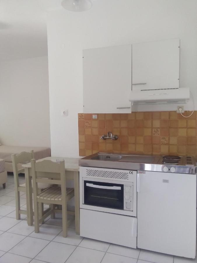 Gorgona Apartments & Studios Ypsos Extérieur photo