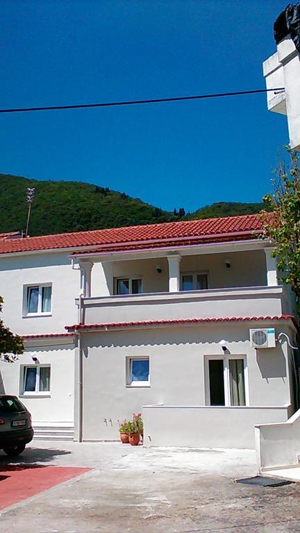 Gorgona Apartments & Studios Ypsos Extérieur photo